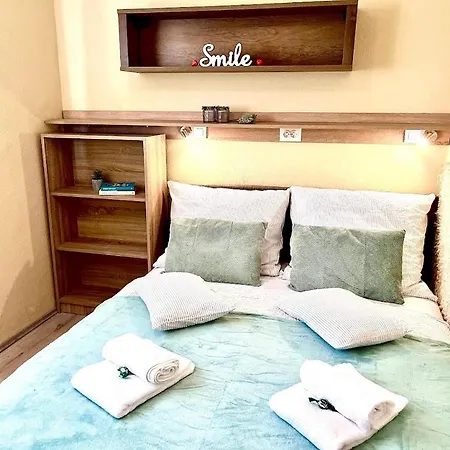 Lägenhet Berke Apartman *