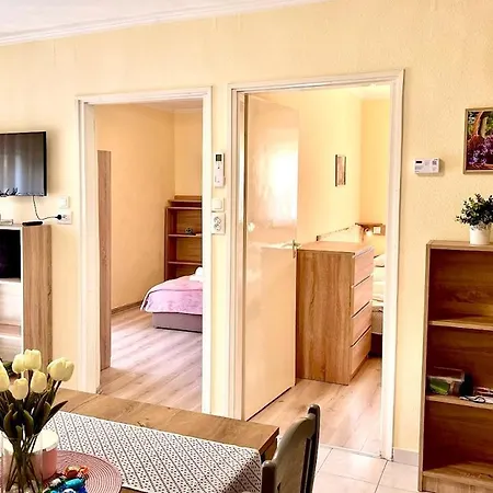 Berke Apartman Lägenhet