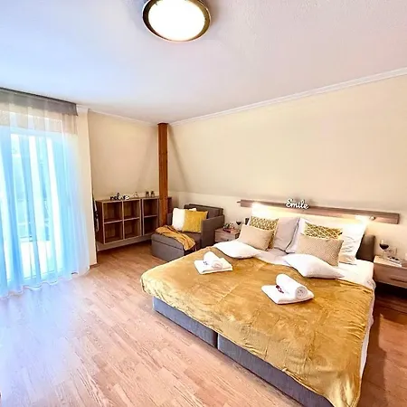 Berke Apartman 佐洛卡罗斯