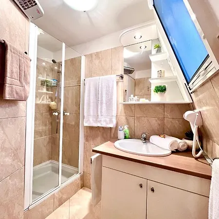 Berke Apartman *