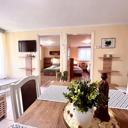 Lägenhet Berke Apartman Zalakaros