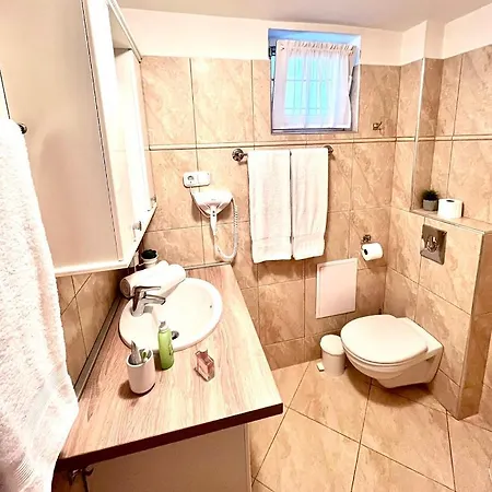 Berke Apartman 公寓